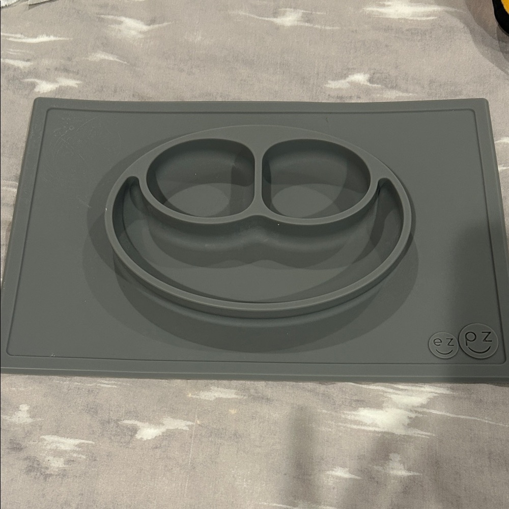 EZPZ Gray Silicone Baby Placemat